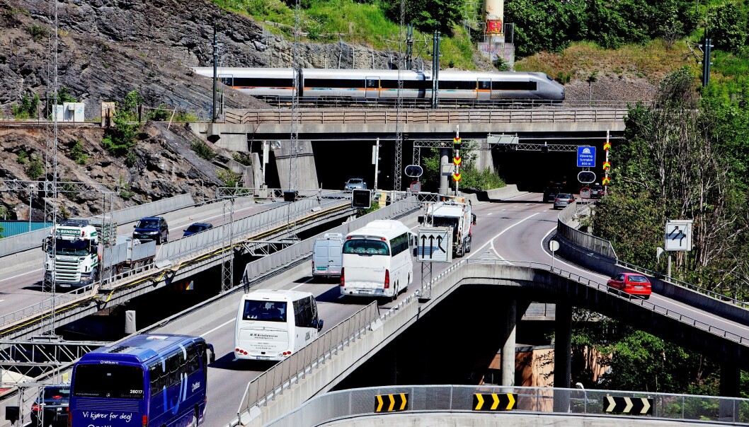 Den varslere stengingen av Vålerengatunnelen i åtte måneder fra 14. april er utsatt på ubestemt tid på grunn av koronaviruset. Den varslere stengingen av Vålerengatunnelen i åtte måneder fra 14. april er utsatt på ubestemt tid på grunn av koronaviruset.
