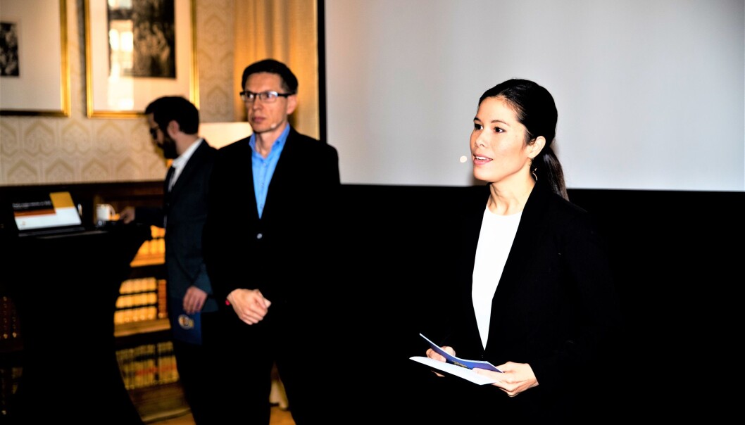 Byråd for miljø og samferdsel, Lan Marie Berg (MDG), og advokat Gunnar Holm Ringen (t.v.) i revisorselskapet PwC, under pressebrief om undersøkelse av Energigjenvinningsetaten i Oslo kommune. Byråd for miljø og samferdsel, Lan Marie Berg (MDG), og advokat Gunnar Holm Ringen (t.v.) i revisorselskapet PwC, under pressebrief om undersøkelse av Energigjenvinningsetaten i Oslo kommune.