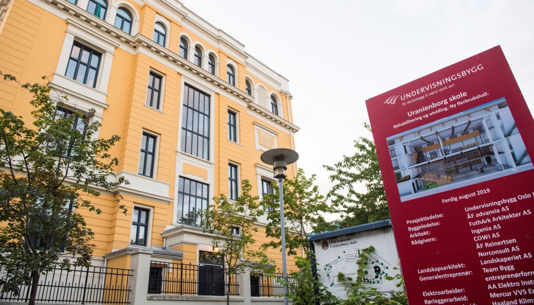 En langvarig arbeidskonflikt med rektor ved Uranienborg skole har ført til at tilnærmet hele ledelsen er ute i sykefravær denne uka. En langvarig arbeidskonflikt med rektor ved Uranienborg skole har ført til at tilnærmet hele ledelsen er ute i sykefravær denne uka.