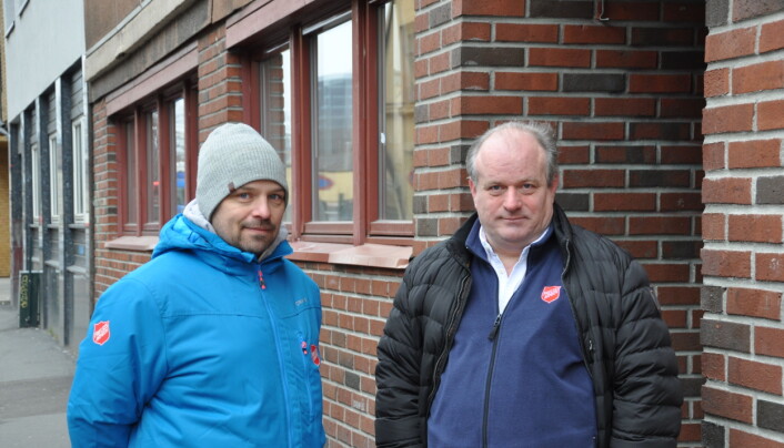 Geir Gustavsen og Frode Woldsund utenfor Fyrlyset i Urtegata. Her har Frelsesarmeen holdt til siden 1888. Geir Gustavsen og Frode Woldsund utenfor Fyrlyset i Urtegata. Her har Frelsesarmeen holdt til siden 1888.