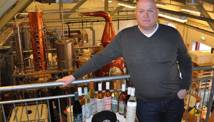 Espen Tollefsen og Oslo Håndverksdestilleri har byttet ut prisvinnende akevitt, gin og vodka med håndsprit. Espen Tollefsen og Oslo Håndverksdestilleri har byttet ut prisvinnende akevitt, gin og vodka med håndsprit.