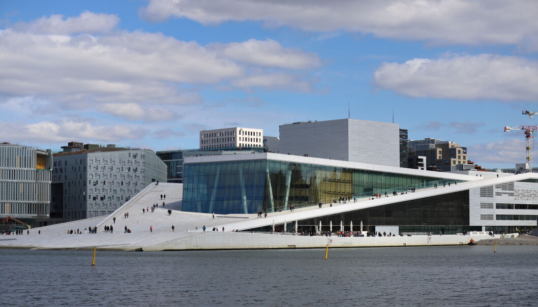 Den Norske Opera & Ballett permitterer nesten 600 ansatte helt eller delvis på grunn av koronaepidemien. Den Norske Opera & Ballett permitterer nesten 600 ansatte helt eller delvis på grunn av koronaepidemien.
