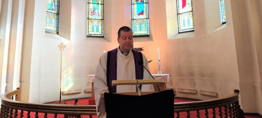 Stengte kirker palmesøndag: - En rar og tom følelse, sier sogneprest Lars Martin Dahl på Grønland