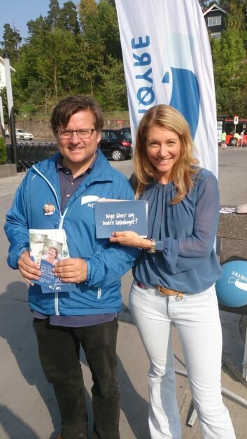 De barnevennlige og gode bomiljøene i Oslo bør fremmes og forsvares av byens politikere, mener Hermann Smith-Sivertsen. Her på stand sammen med Julie M. Brodtkorb på CC-Vest for Ullern Høyre for et par år siden. De barnevennlige og gode bomiljøene i Oslo bør fremmes og forsvares av byens politikere, mener Hermann Smith-Sivertsen. Her på stand sammen med Julie M. Brodtkorb på CC-Vest for Ullern Høyre for et par år siden.