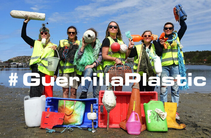 Guerrilla Plastic Movement lager kunst av havplast. Foto: Guerrilla Plastic Movement Guerrilla Plastic Movement lager kunst av havplast. Foto: Guerrilla Plastic Movement