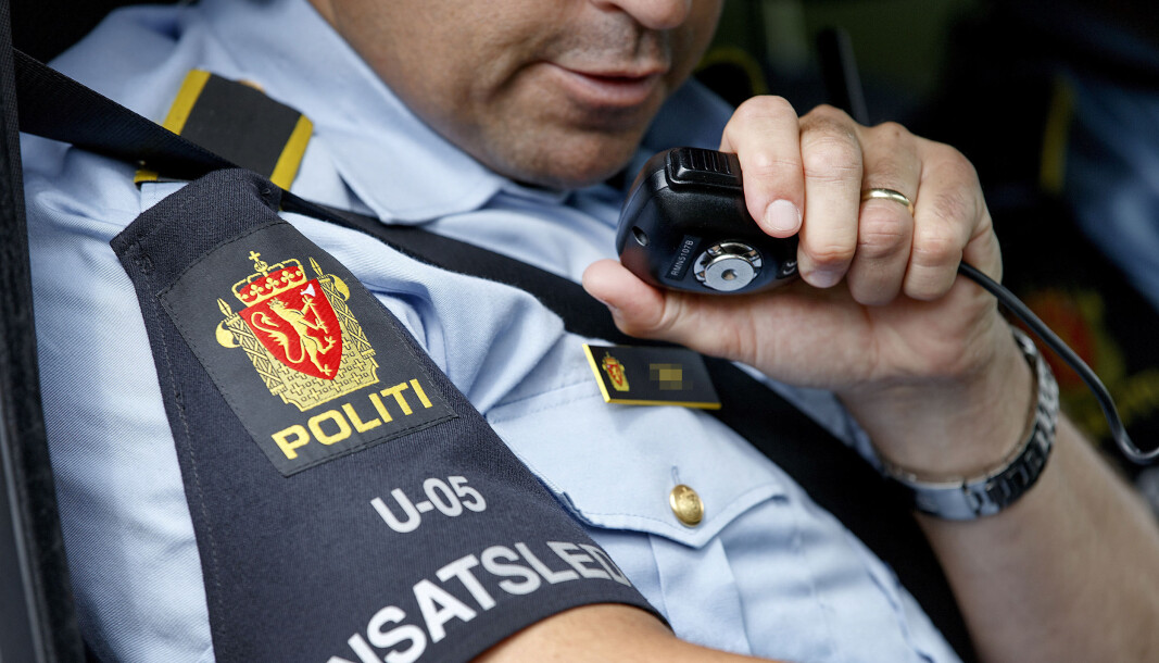 Det er ikke meldt om personskade i forbindelse med skytingen, men begge bilene har skader fra skuddene. Det er ikke meldt om personskade i forbindelse med skytingen, men begge bilene har skader fra skuddene.