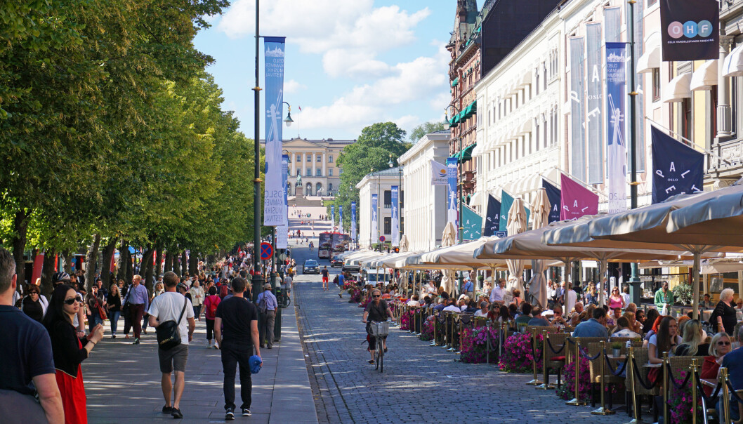 Ja, det blir uteservering langs Karl Johan også i år. Ja, det blir uteservering langs Karl Johan også i år.