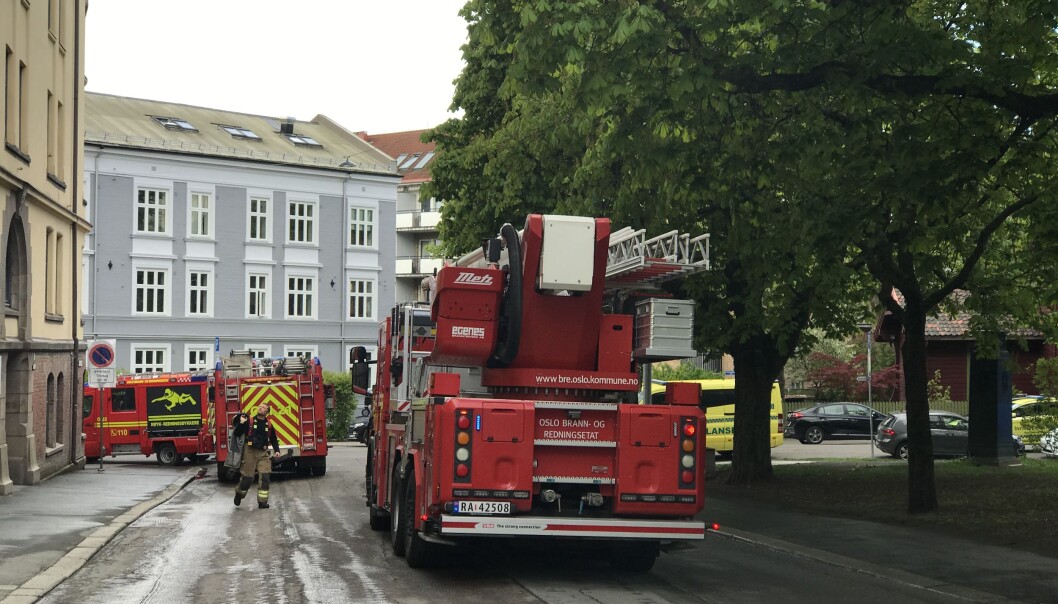 Full utrykning til Dannevigsveien ved varsel om brann. Full utrykning til Dannevigsveien ved varsel om brann.