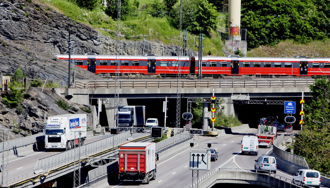 Vålerengatunnelen i Oslo skal oppgraderes. Vålerengatunnelen i Oslo skal oppgraderes.