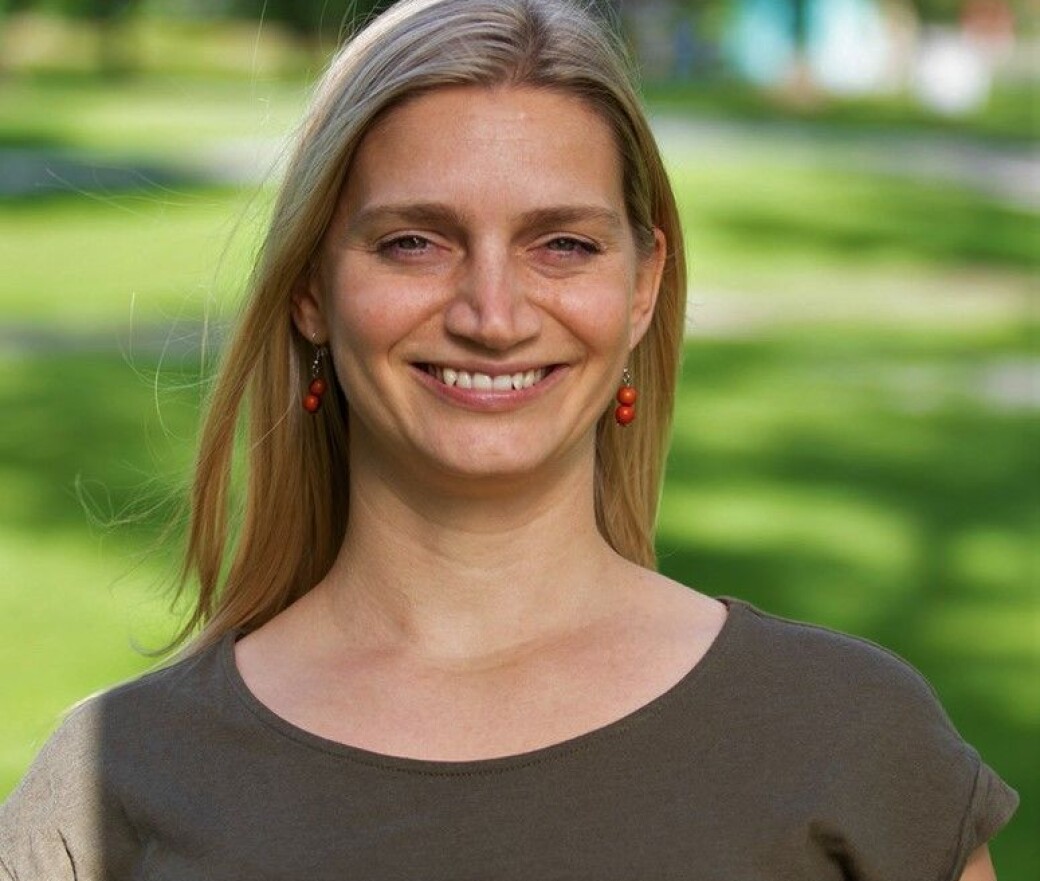 — Det er overraskende at bydelen igjen vil fjerne en lederstilling fra den samiske barnehagen, sier SV-politiker Jane Vogt Evensen. — Det er overraskende at bydelen igjen vil fjerne en lederstilling fra den samiske barnehagen, sier SV-politiker Jane Vogt Evensen.