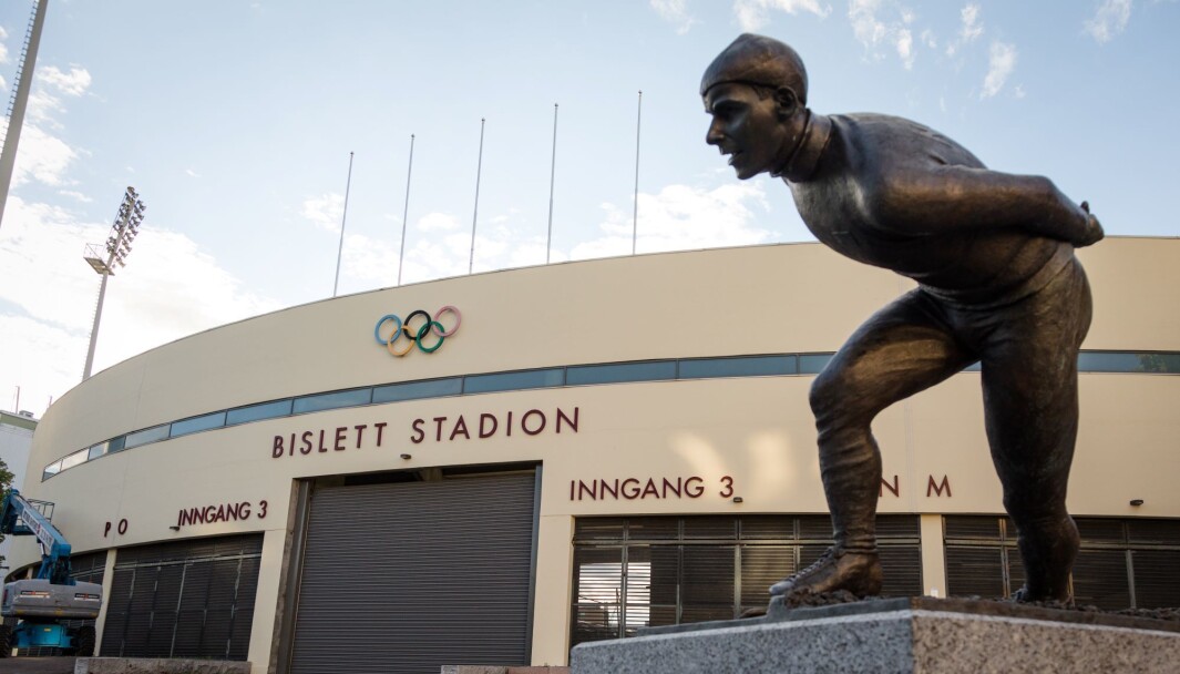 Det var ved Bislett stadion en mann i slutten av tjueårene ble slått ned mens han kjørte en sparkesykkel. Han er kjørt med ambulanse til legevakten med skader i ansiktet. Illustrasjonsfoto: Terje Pedersen / NTB Det var ved Bislett stadion en mann i slutten av tjueårene ble slått ned mens han kjørte en sparkesykkel. Han er kjørt med ambulanse til legevakten med skader i ansiktet. Illustrasjonsfoto: Terje Pedersen / NTB