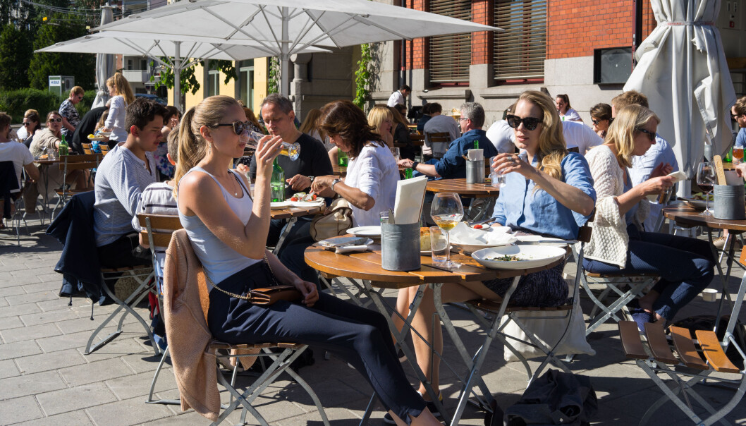 Uteserveringen på Trattoria Popolare blir populær fremover. Uteserveringen på Trattoria Popolare blir populær fremover.