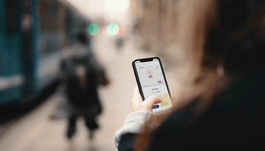 Ruter skal slå sammen RuterReise og RuterBillett til én ny app. Denne tjenesten begynner utvalgte kunder å teste denne uken. Ruter skal slå sammen RuterReise og RuterBillett til én ny app. Denne tjenesten begynner utvalgte kunder å teste denne uken.
