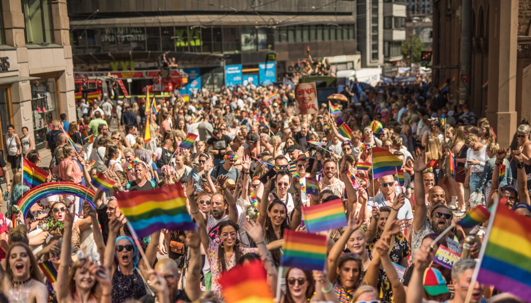 I fjor så Pride paraden slik ut. I år skjer den digitalt. I fjor så Pride paraden slik ut. I år skjer den digitalt.