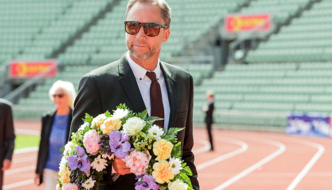 Steinar Hoen, stevnedirektør for Bislett Games, deltok i minnestund for tidligere Bislett-general og friidrettspresident Svein Arne Hansen på Bislett stadion. Steinar Hoen, stevnedirektør for Bislett Games, deltok i minnestund for tidligere Bislett-general og friidrettspresident Svein Arne Hansen på Bislett stadion.