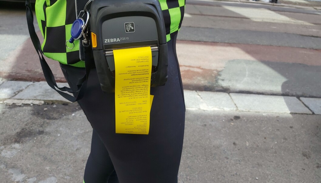 Etter at Linda skyter fra hofta er det ingen vei tilbake. Etter at Linda skyter fra hofta er det ingen vei tilbake.