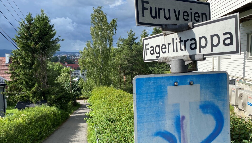 Gangaksen mellom Høyenhall og Fagerlitrappa med flott utsikt over byen. Gangaksen mellom Høyenhall og Fagerlitrappa med flott utsikt over byen.