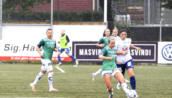 Dejana Stefanovic og Vålerenga var ofte et steg bak Klepp-spillerne i første omgang. Dejana Stefanovic og Vålerenga var ofte et steg bak Klepp-spillerne i første omgang.