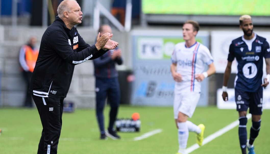 — Vi er høyt på tabellen, men vi scorer for lite mål, sier Dag-Eilev Fagermo. — Vi er høyt på tabellen, men vi scorer for lite mål, sier Dag-Eilev Fagermo.