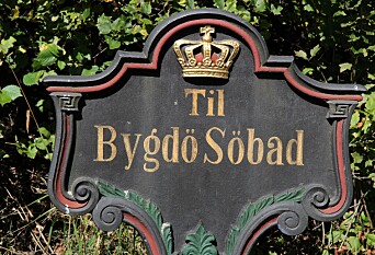 Bygdøy Sjøbad har blitt brukt av mange generasjoner badende. Bygdøy Sjøbad har blitt brukt av mange generasjoner badende.