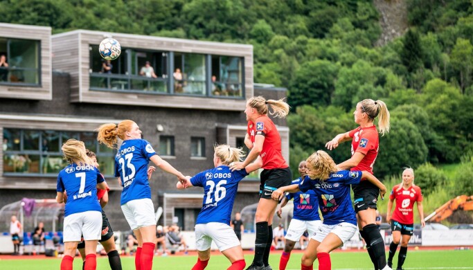 Vålerenga-forsvaret har tatt store steg siden forrige sesong. Vålerenga-forsvaret har tatt store steg siden forrige sesong.