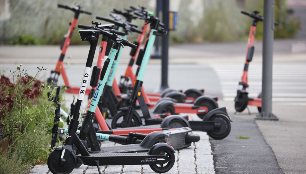 Det er uklart hvor mye elsparkesykkelselskapene må betale i gebyr for feilparkerte elsparkesykler. Det er uklart hvor mye elsparkesykkelselskapene må betale i gebyr for feilparkerte elsparkesykler.