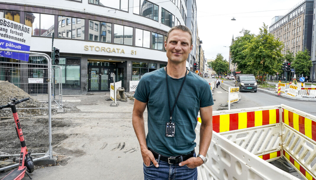 Smittevernoverlege i Oslo Frode Hagen i helseetaten jobber med å finne ut hvem som er smittet. Smittevernoverlege i Oslo Frode Hagen i helseetaten jobber med å finne ut hvem som er smittet.