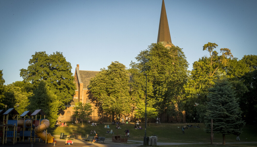 Sofienbergparken er stor og full av mange fine rekreasjons- og lekemuligheter. Sofienbergparken er stor og full av mange fine rekreasjons- og lekemuligheter.