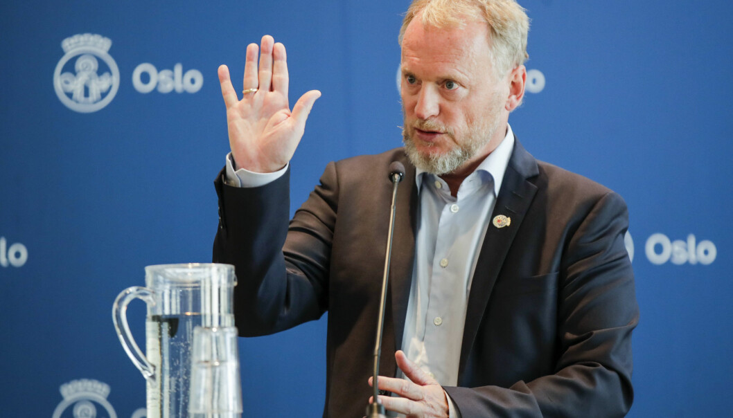 Byrådsleder Raymond Johansen (Ap) sier nei til at polakker kommer til Oslo med fly..