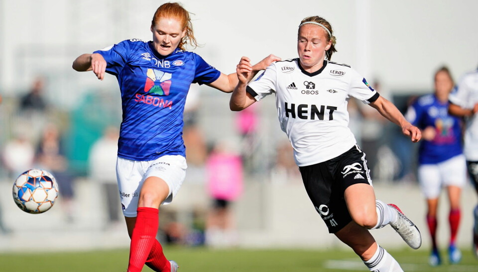 Vålerenga-forsvaret og kaptein Stine Ballisager Pedersen holdt godt unna for Rosenborg-angriperne søndag.