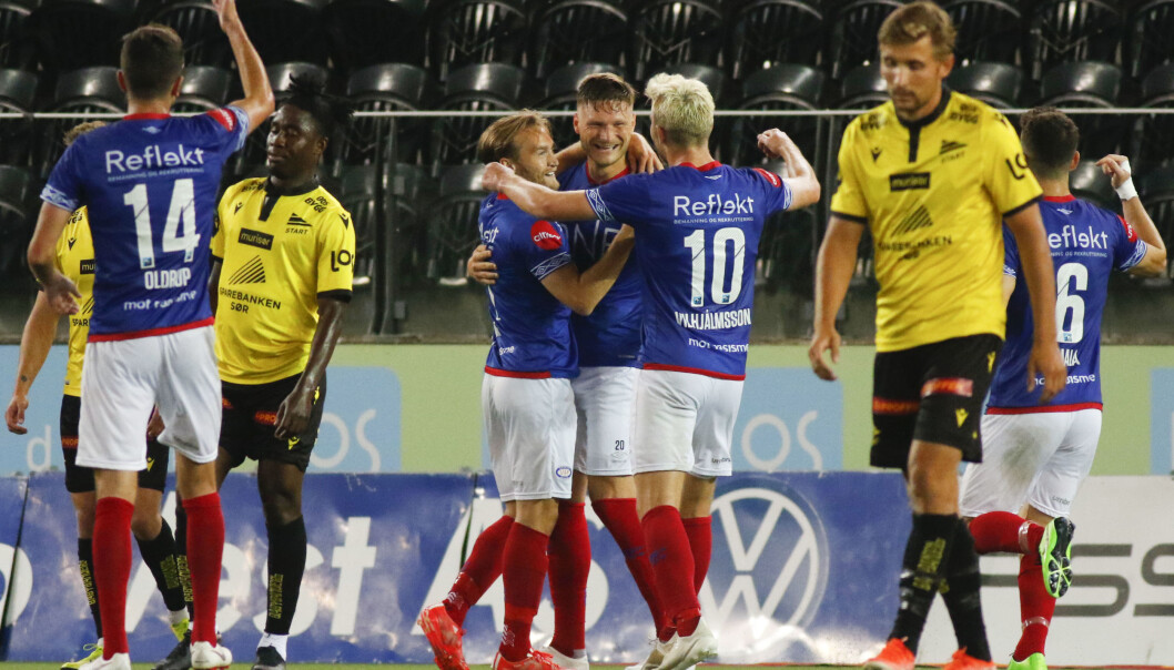 Vålerenga jubler over Benjamin Stokkes utligning til 1-1 etter 75 minutter. Vålerenga jubler over Benjamin Stokkes utligning til 1-1 etter 75 minutter.