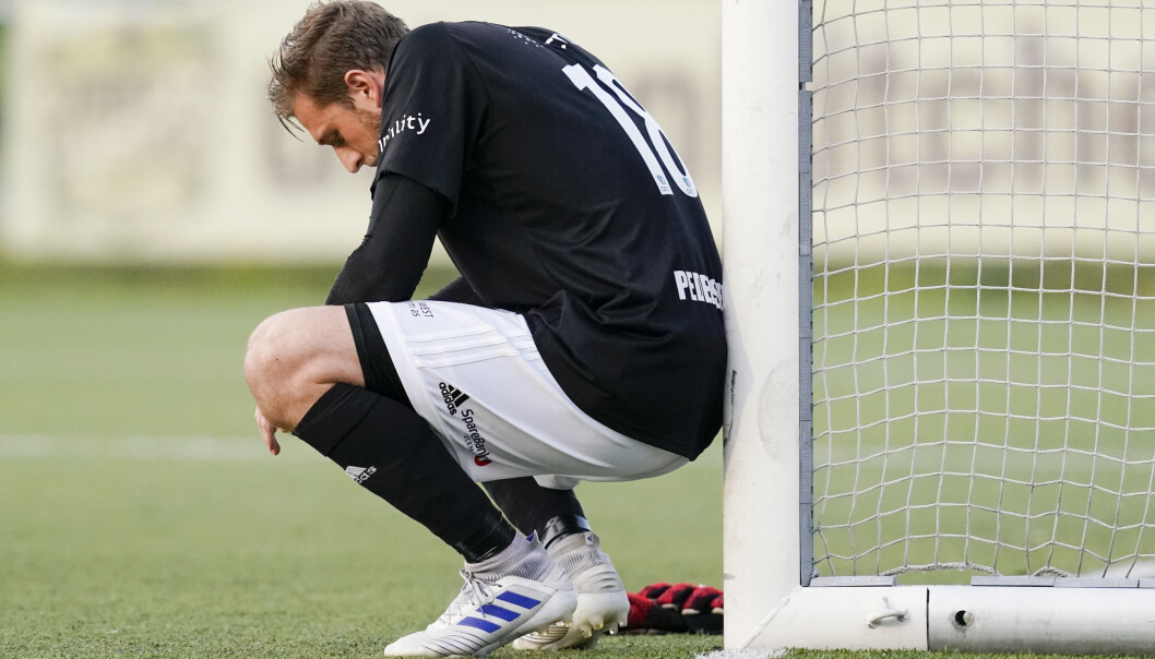 Helt på tampen av oppgjøret mot Kongsvinger felte KFUM-keeper Alexander Pedersen en KIL-spiller. Straffen gikk inn og det ble poengdeling på Ekeberg. Helt på tampen av oppgjøret mot Kongsvinger felte KFUM-keeper Alexander Pedersen en KIL-spiller. Straffen gikk inn og det ble poengdeling på Ekeberg.