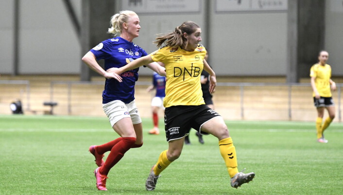 Synne Jensen og Vålerenga hadde god kontroll på hjemmelaget de siste 45 minuttene. Synne Jensen og Vålerenga hadde god kontroll på hjemmelaget de siste 45 minuttene.