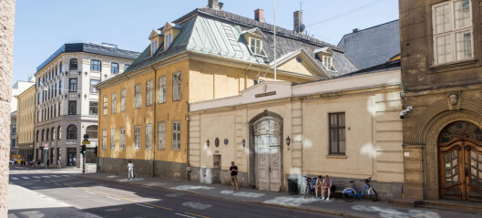 Den gamle krigsskolen skal ikke selges Den gamle krigsskolen skal ikke selges