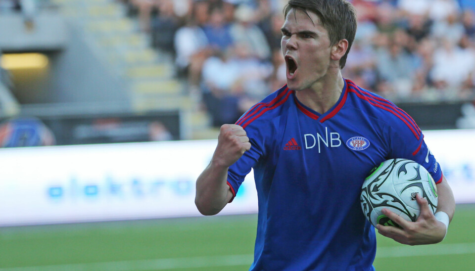 Vidar Örn Kjartansson slik vi var vant til å se ham i Vålerenga-drakta: Jublende for ett av 25 seriemål i 2014-sesongen.