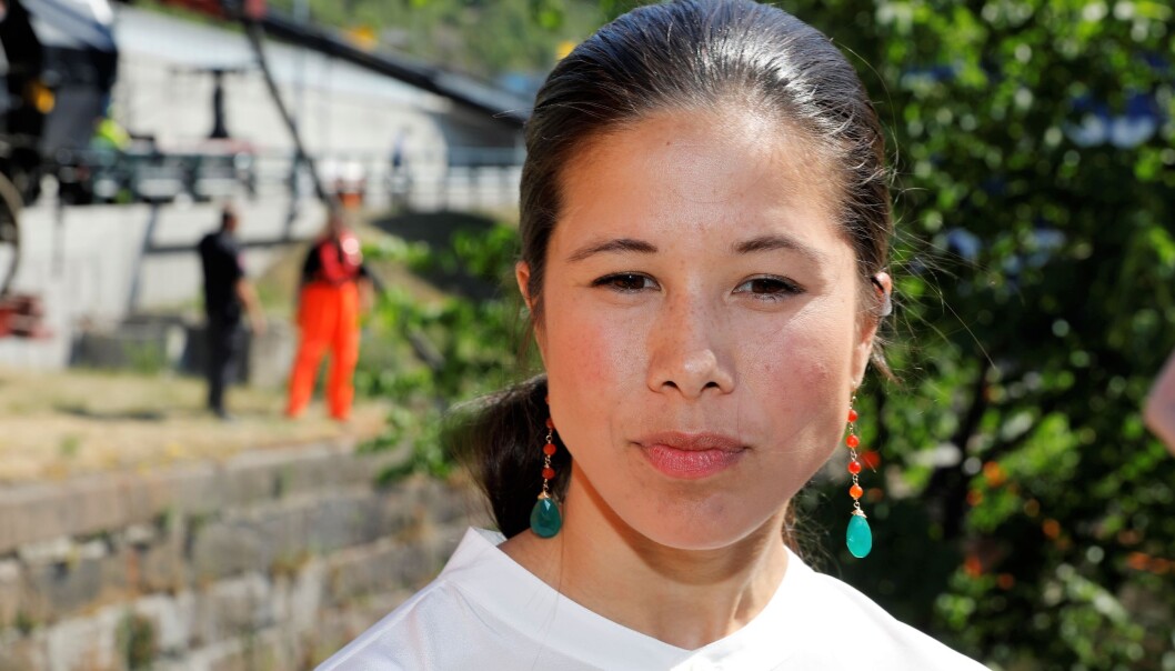 Byråd Lan Marie Nguyen Berg (MDG) får kritikk fra opposisjonen i bystyret for ikke å ville svare på enkelte spørsmål rundt Oslopakke 3 i bystyrets spørretime onsdag. Byråd Lan Marie Nguyen Berg (MDG) får kritikk fra opposisjonen i bystyret for ikke å ville svare på enkelte spørsmål rundt Oslopakke 3 i bystyrets spørretime onsdag.