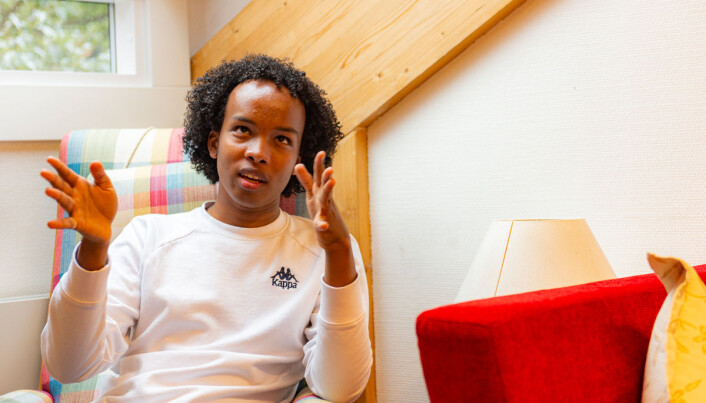 Det er ikke lett å hoppe mellom ulike identitetsmarkører. Det håper Osman han kan bidra til å kaste lys over. Det er ikke lett å hoppe mellom ulike identitetsmarkører. Det håper Osman han kan bidra til å kaste lys over.