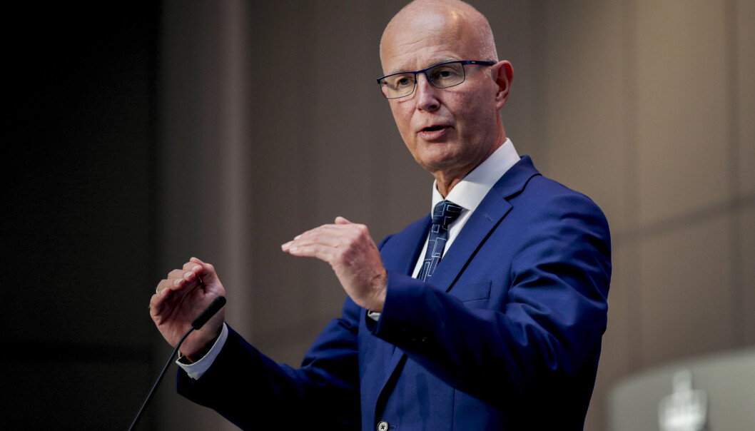 Bjørn Guldvog og Helsedirektoratet vil ha kraftigere smitteverntiltak i Oslo. Bjørn Guldvog og Helsedirektoratet vil ha kraftigere smitteverntiltak i Oslo.