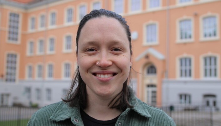 Sara Myhrer (27) fra organisasjonen Skeivt Kristent Nettverk, mener det er viktig at kirker og menigheter aktivt sørger for at skeive føler seg velkommen. Sara Myhrer (27) fra organisasjonen Skeivt Kristent Nettverk, mener det er viktig at kirker og menigheter aktivt sørger for at skeive føler seg velkommen.