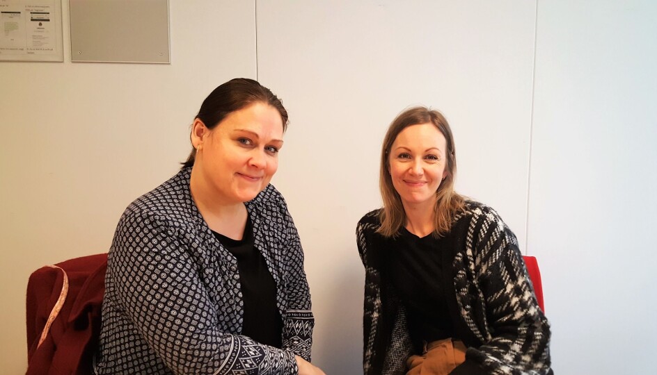 To av helsesykepleierne som gjennomfører foreldrekursene, Gro Turtumøygard og Camilla Olsen Røraas. De forteller at kurset passer for alle foreldre.