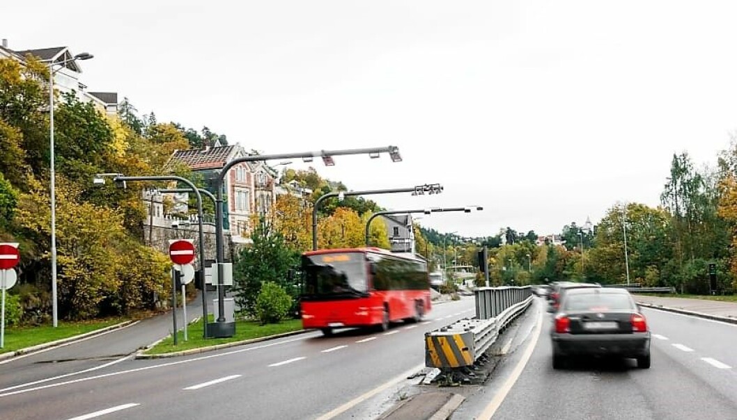 Bomstasjonen i Mosseveien så flere biler passere i oktober.