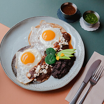 Lunsjtid, hva sier du til en huevos rancheros? Lunsjtid, hva sier du til en huevos rancheros?