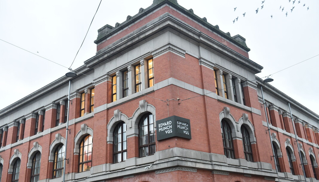 Edvard Munch videregende skole. Flere elever ved skolen er smittet av korona. Edvard Munch videregende skole. Flere elever ved skolen er smittet av korona.