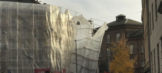 Stillas rev seg løs på Torshov. Nå vil Arbeidstilsynet granske hendelsen Stillas rev seg løs på Torshov. Nå vil Arbeidstilsynet granske hendelsen