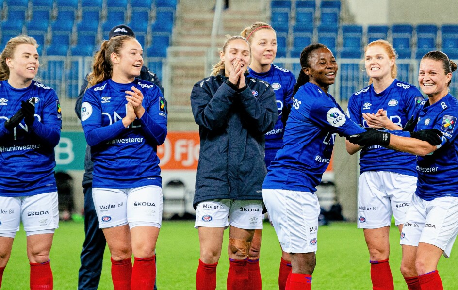 Vålerenga-damene jubler og er klare for sin andre cupfinale på to år etter kalas-seieren mot Avaldsnes søndag kveld.