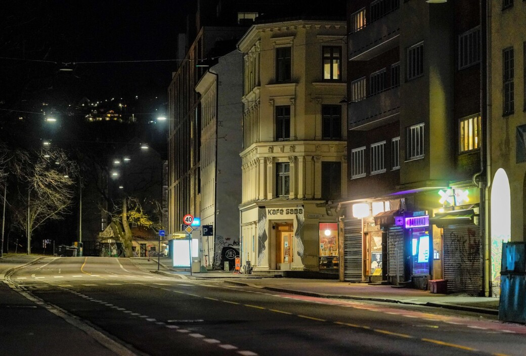 Natt til søndag var det to ulovlige arrangementer som ble stanset bare et par steinkast fra Politihuset på Grønland. Natt til søndag var det to ulovlige arrangementer som ble stanset bare et par steinkast fra Politihuset på Grønland.