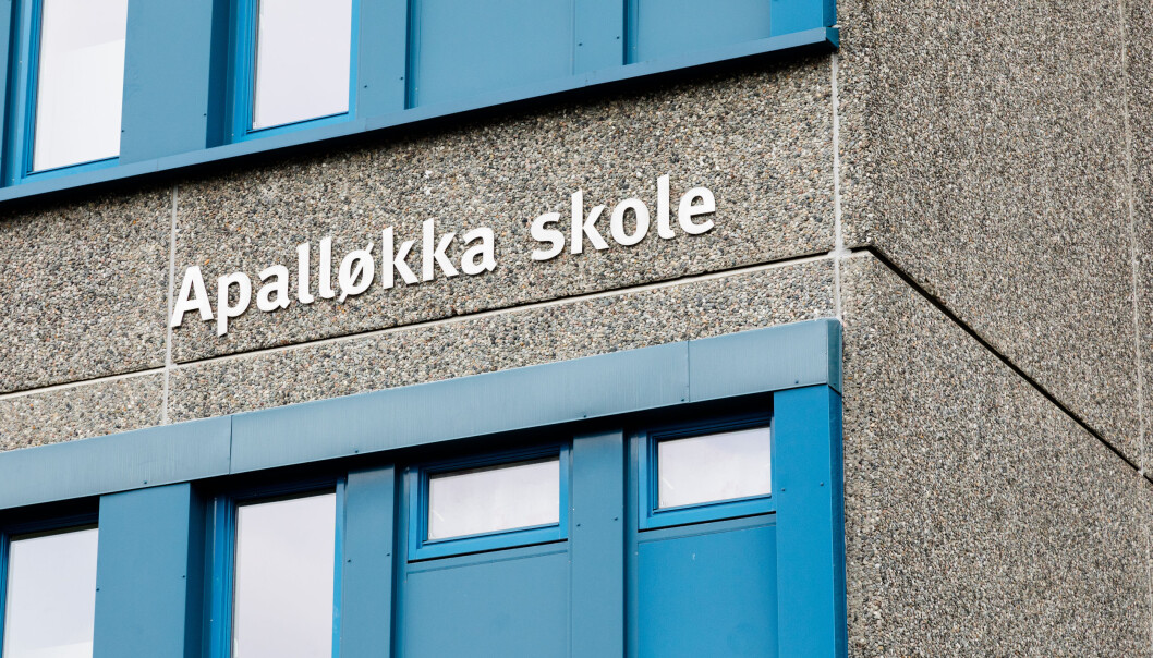 Over 50 elever og lærere ved Apalløkka skole i Oslo er smittet av koronaviruset. Over 50 elever og lærere ved Apalløkka skole i Oslo er smittet av koronaviruset.