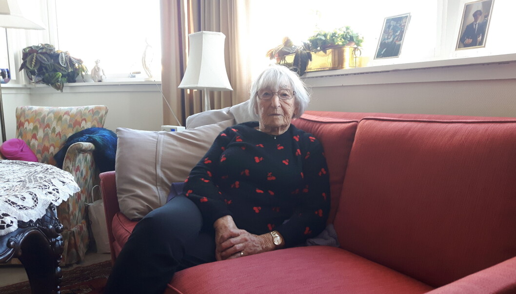 Solveig Levin hjemme i leiligheten sin i Bergstien. Solveig Levin hjemme i leiligheten sin i Bergstien.