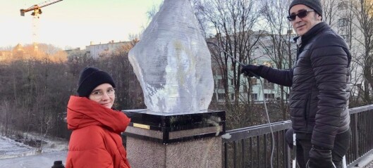 Pengemangel og pøbelstreker skaper usikkerhet og trøbbel for kunstprosjekt på Bentsebrua Pengemangel og pøbelstreker skaper usikkerhet og trøbbel for kunstprosjekt på Bentsebrua