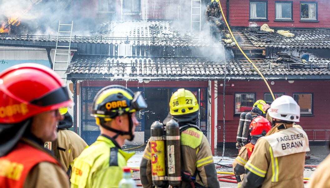 Ved hver tredje boligbrann i Oslo hittil i år manglet det røykvarsler i boligen. Ved hver tredje boligbrann i Oslo hittil i år manglet det røykvarsler i boligen.